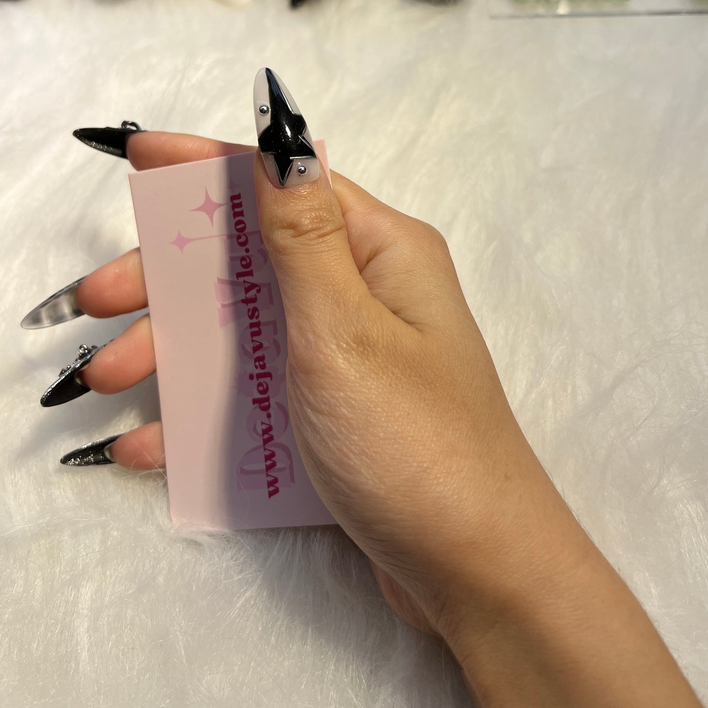 259 Stardust Black Nails