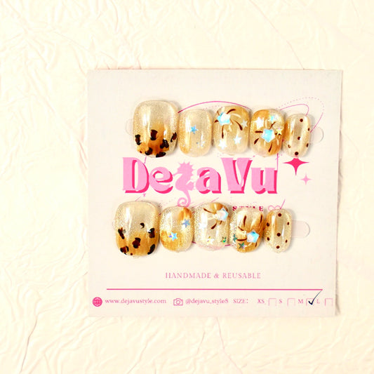 537 Amber Starry Nails