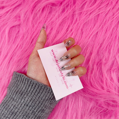 54 Cat Eye Bow Tie Nails