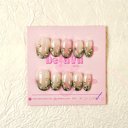 517 Silver Glimmer Edge Nails