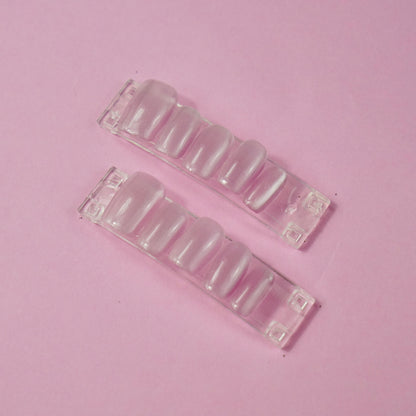 195 Pink Cat Eye Nails