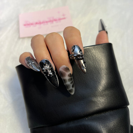 259 Stardust Black Nails