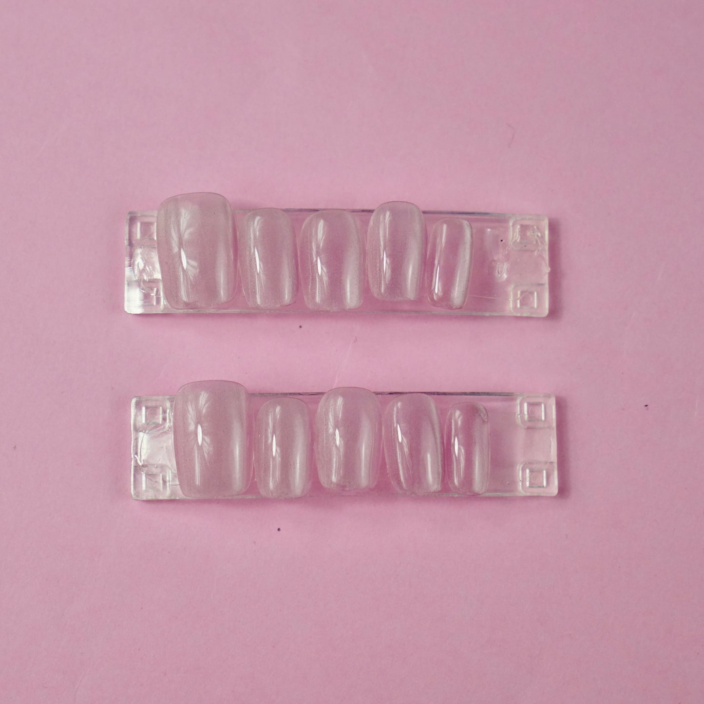 195 Pink Cat Eye Nails