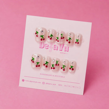 520 Sweet Cherry Flare Nails