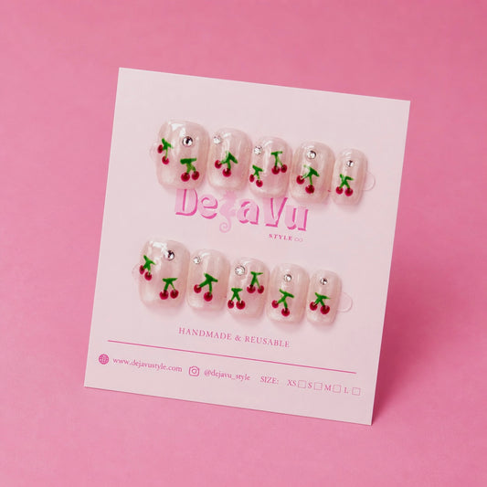 520 Sweet Cherry Flare Nails